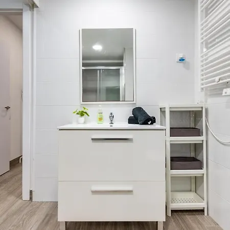 Centrico Piso En Τορρεμολίνος